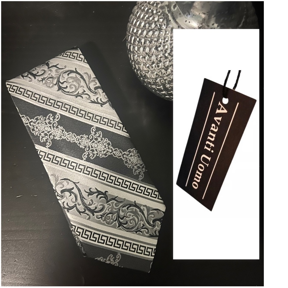 Avanti Uomo Formal Tie
